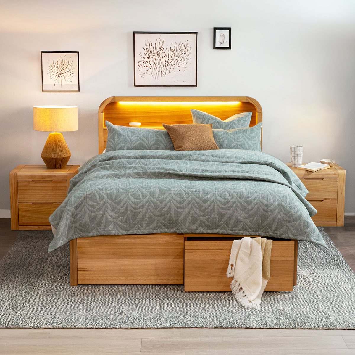 Hamilton Smart Bed with Drawers and Gas Lift